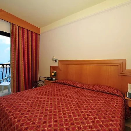 Hotel San Andrea 3*