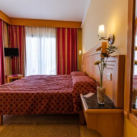 San Andrea 3* קסלנדי