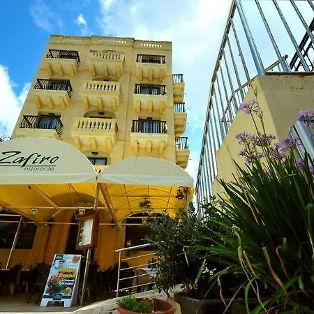 San Andrea Hotell 3*